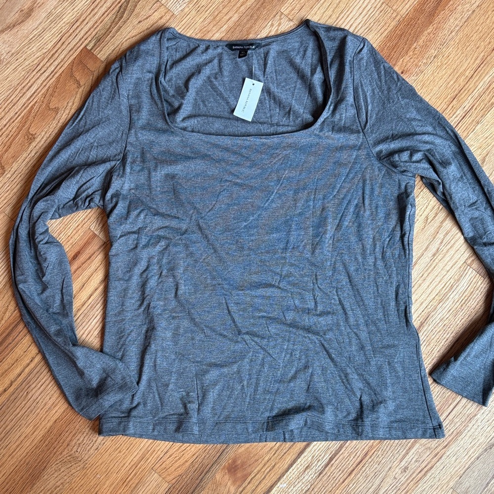 Banana Republic XL Charcoal Long Sleeve scoop neck Women's Top